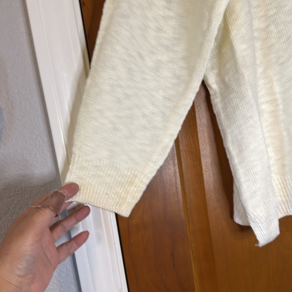 Vince Camuto sweaters. 1X/2X/3X all NWT - Picture 3 of 6